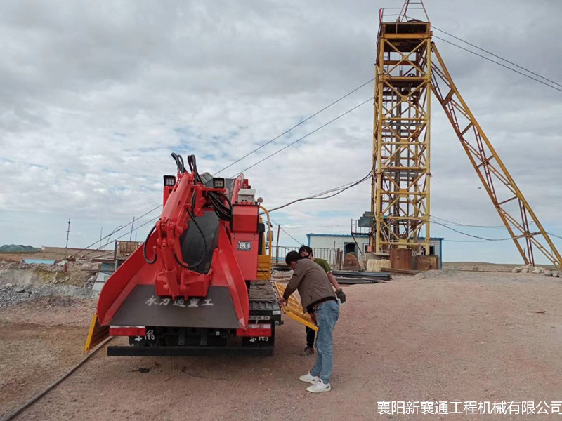 1595299438185154.jpg Q扒渣機0_副本.jpg