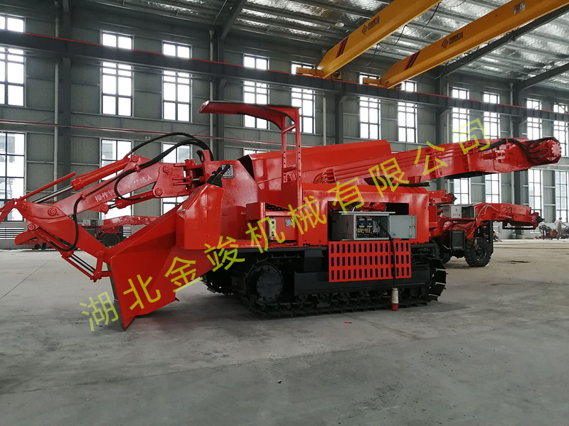 履帶刮闆扒渣機 金竣扒渣機11-30-2.jpg